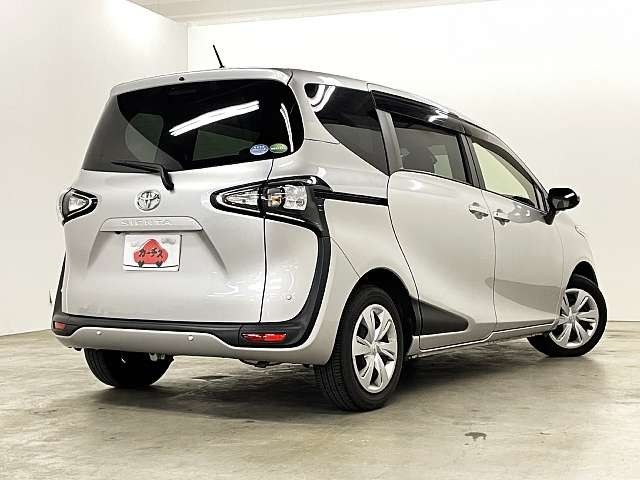 TOYOTA SIENTA 2018 Image 31