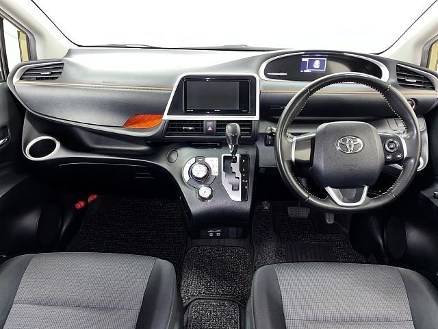 TOYOTA SIENTA 2018 Image 31