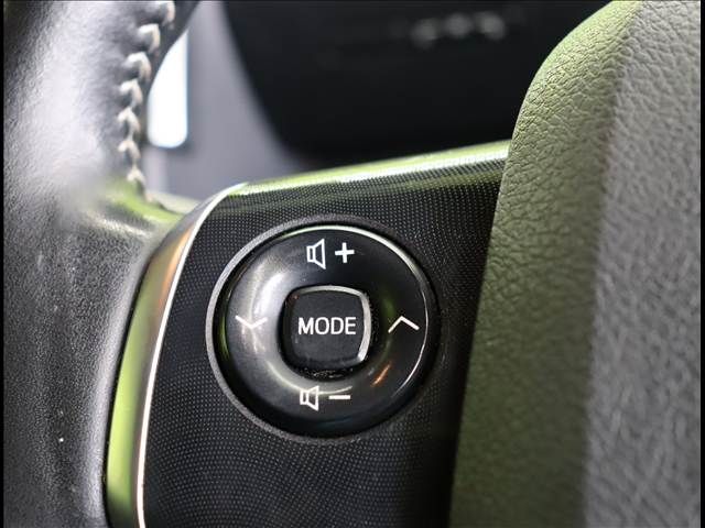 TOYOTA SIENTA HYBRID 2021 Image 31