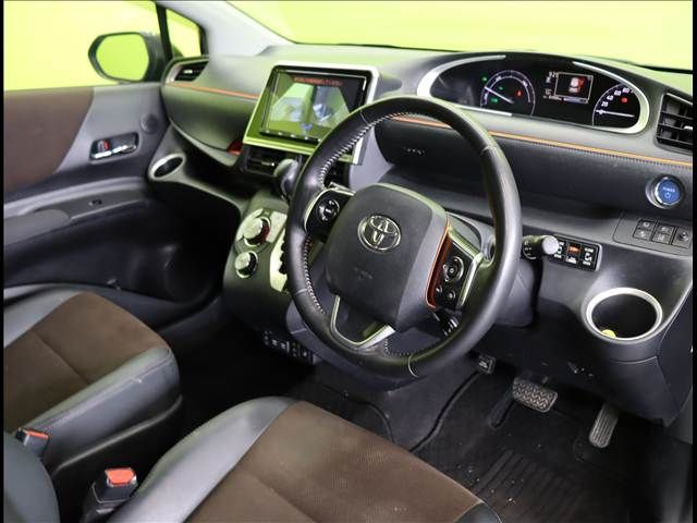 TOYOTA SIENTA HYBRID 2021 Image 31