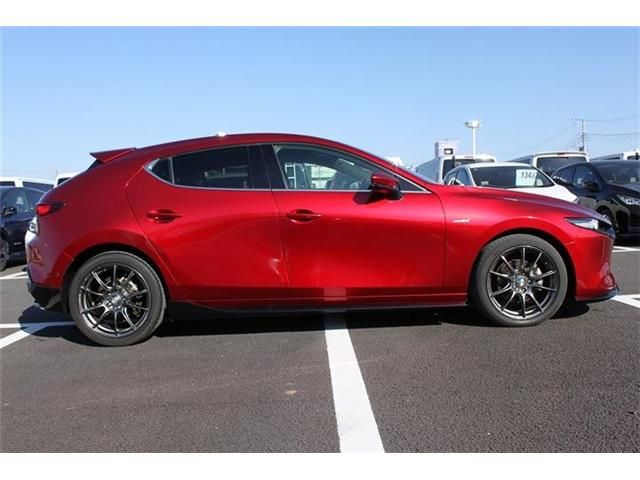 MAZDA 3 FASTBACK 2020 Image 31