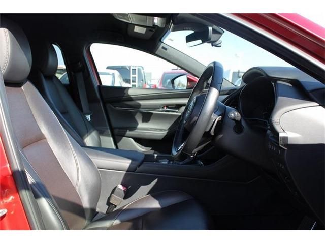 MAZDA 3 FASTBACK 2020 Image 31