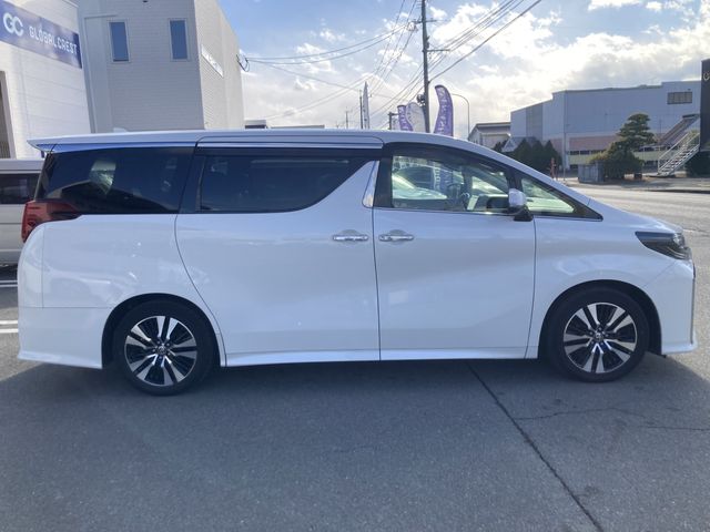 TOYOTA ALPHARD 2019 Image 31
