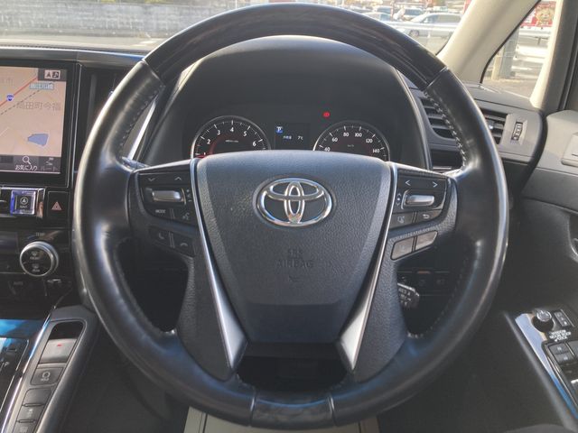 TOYOTA ALPHARD 2019 Image 31
