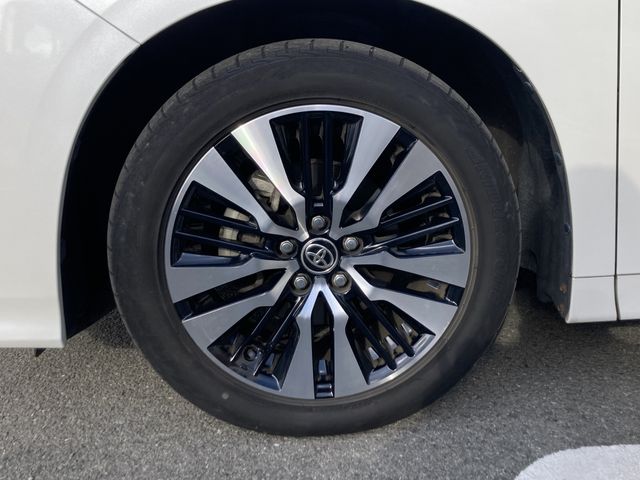 TOYOTA ALPHARD 2019 Image 31