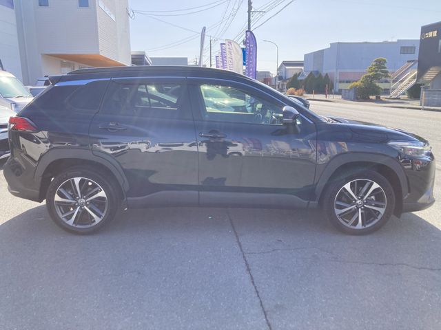 TOYOTA COROLLA CROSS HYBRID 2022 Image 31