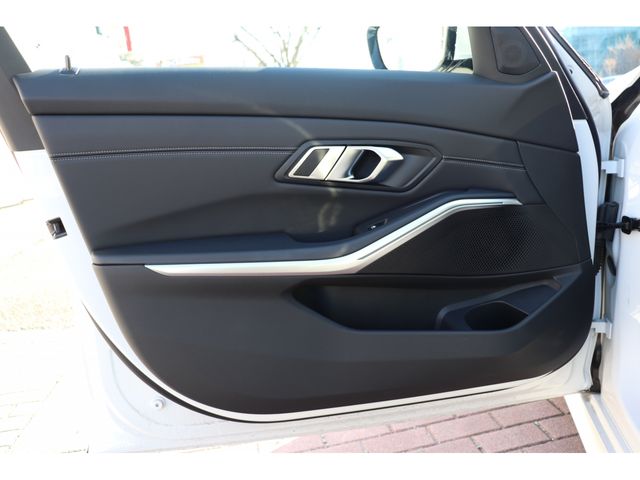 BMW 3SERIES TOURING 0 Image 31