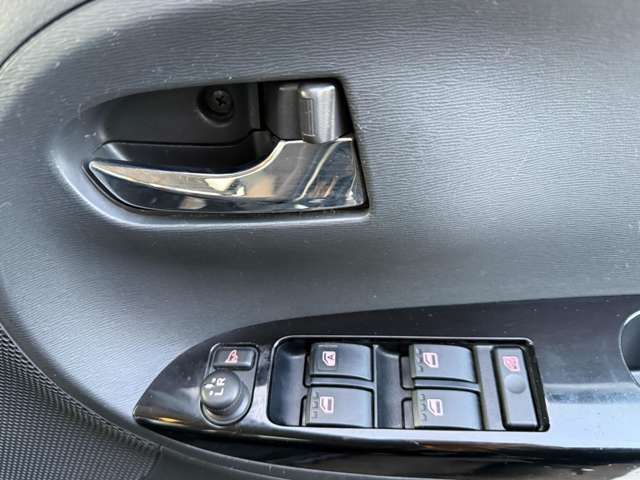 DAIHATSU TANTO CUSTOM 2014 Image 31