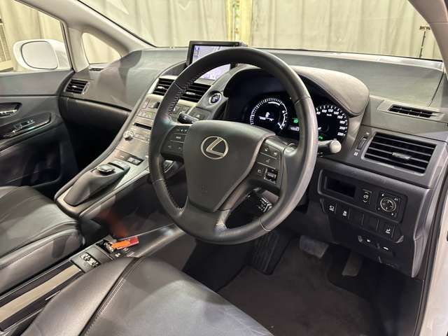 TOYOTA LEXUS HS250H 2015 Image 31