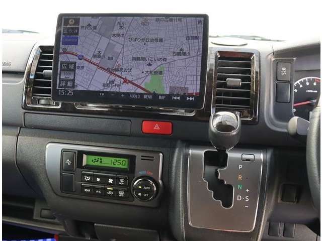 TOYOTA HIACE VAN 2WD 2020 Image 31