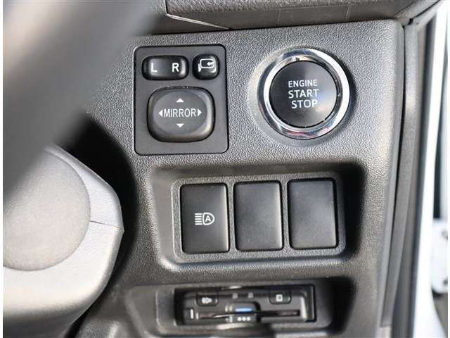 TOYOTA HIACE VAN 2WD 2020 Image 31