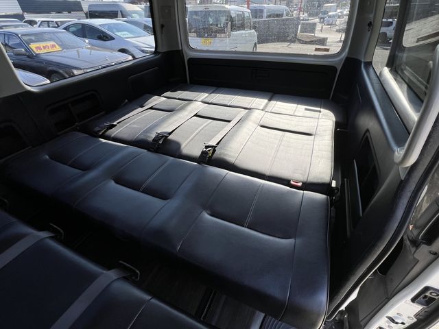 TOYOTA HIACE WAGON 2016 Image 31