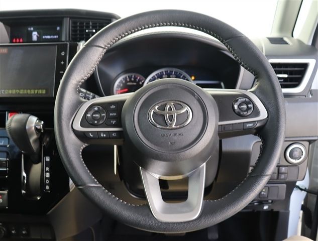 TOYOTA ROOMY 2022 Image 31