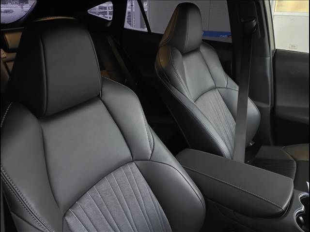 TOYOTA HARRIER 4WD 2021 Image 31