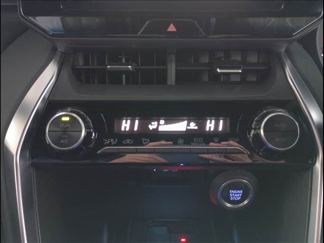 TOYOTA HARRIER 4WD 2021 Image 31