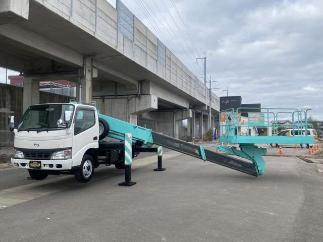 HINO DUTRO 2007 Image 31