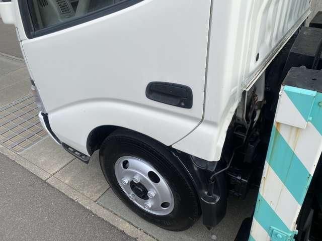 HINO DUTRO 2007 Image 31