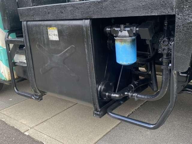 HINO DUTRO 2007 Image 31