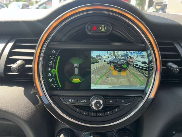 BMW MINI COOPER 5DOOR 2019 Image 31