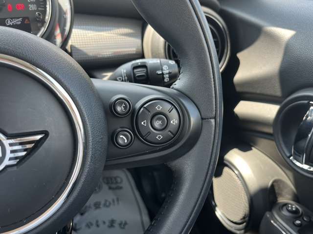 BMW MINI COOPER 5DOOR 2019 Image 31
