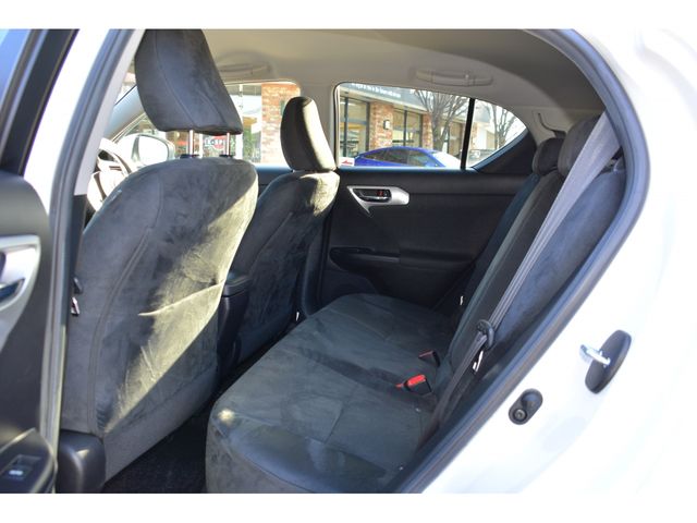 TOYOTA LEXUS CT200H 2011 Image 31