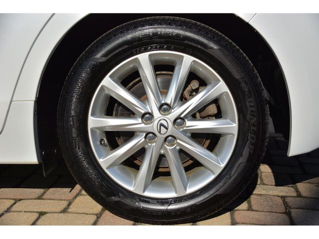 TOYOTA LEXUS CT200H 2011 Image 31