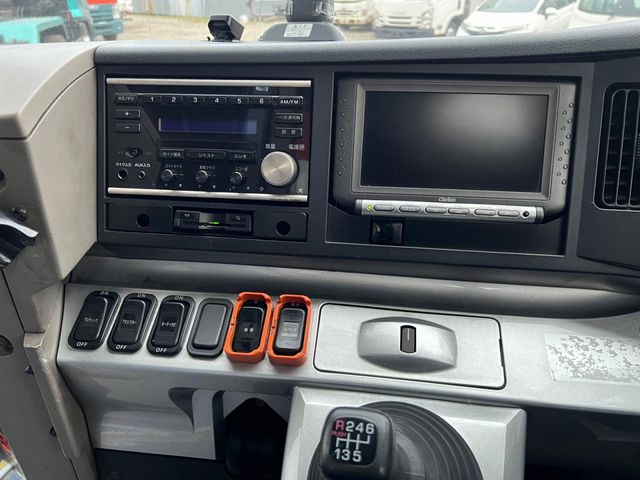 MITSUBISHI FUSOU AERO ACE 2011 Image 31