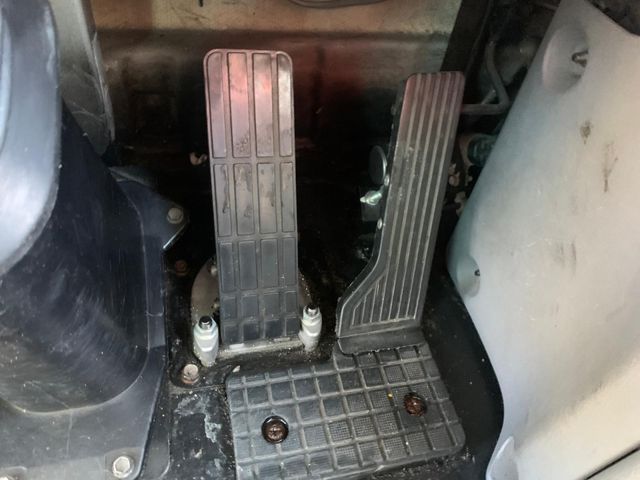 ISUZU GALA 2012 Image 31