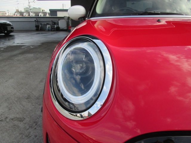 BMW MINI COOPER 5DOOR 2022 Image 31
