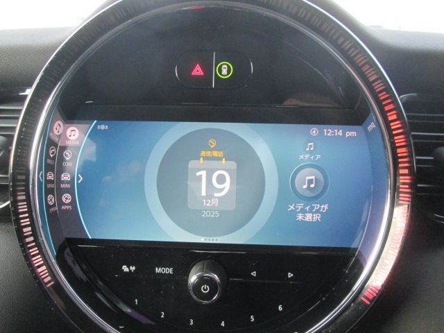 BMW MINI COOPER 5DOOR 2022 Image 31