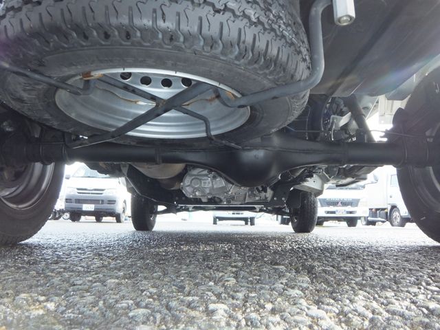 DAIHATSU HIJET TRUCK 4WD 2022 Image 31