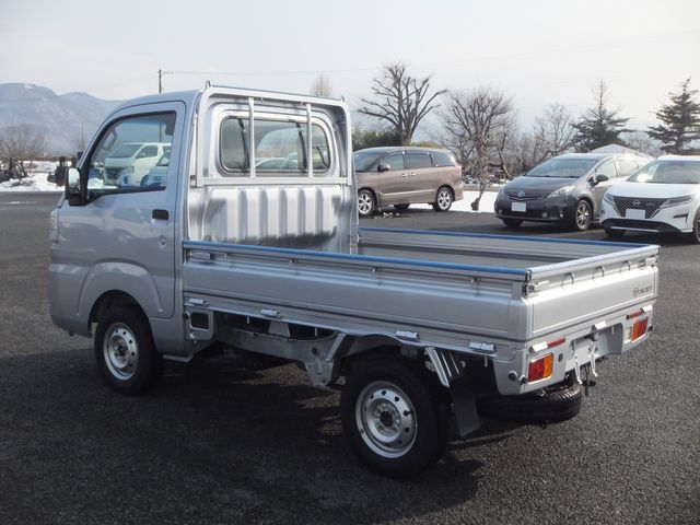 DAIHATSU HIJET TRUCK 4WD 2019 Image 31
