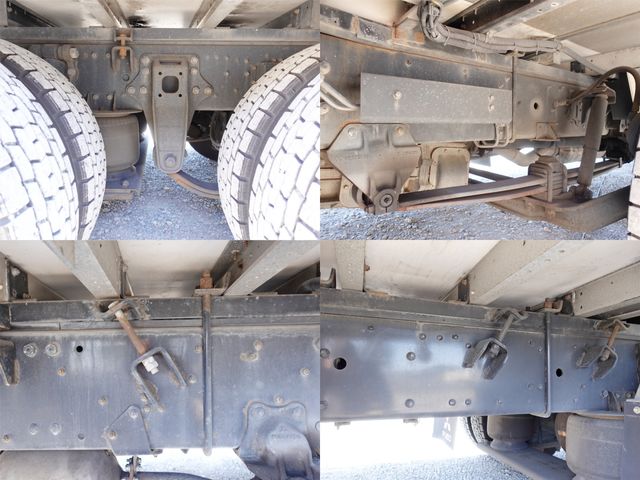 MITSUBISHI FUSOU SUPER GREAT 2014 Image 31