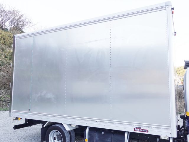 HINO DUTRO 2018 Image 31