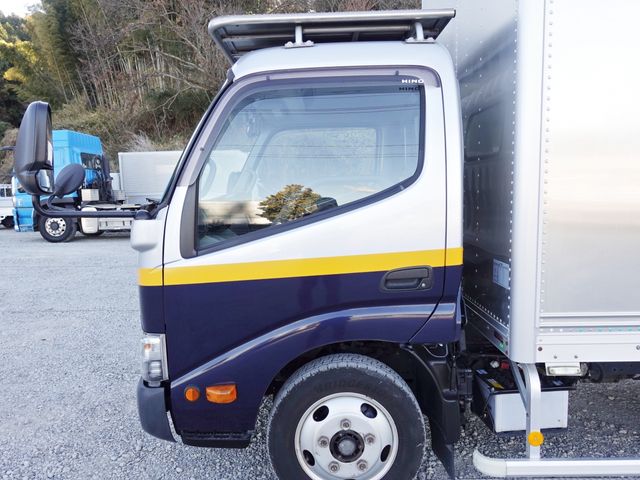 HINO DUTRO 2018 Image 31