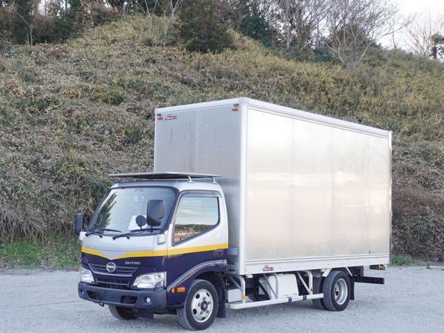 HINO DUTRO 2018 Image 31