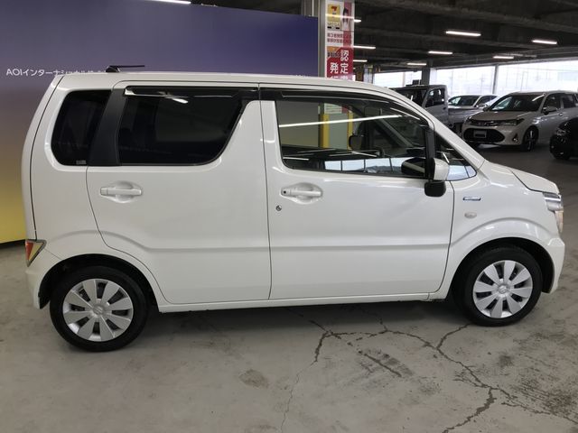 SUZUKI WAGON R 2017 Image 31