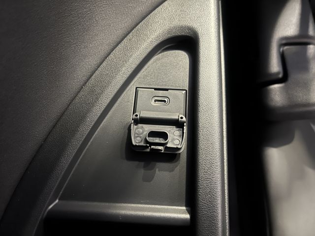 TOYOTA ALPHARD 4WD 2023 Image 31