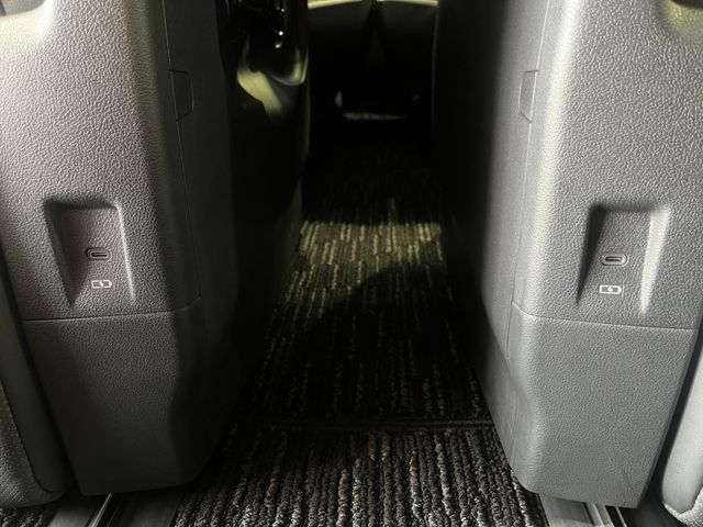 TOYOTA ALPHARD 4WD 2023 Image 31