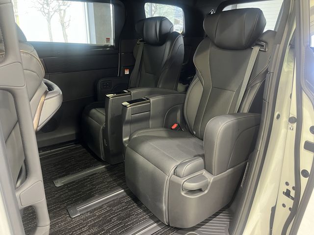 TOYOTA ALPHARD 4WD 2023 Image 31