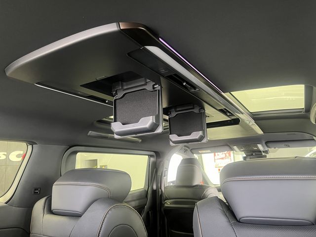 TOYOTA ALPHARD 4WD 2023 Image 31
