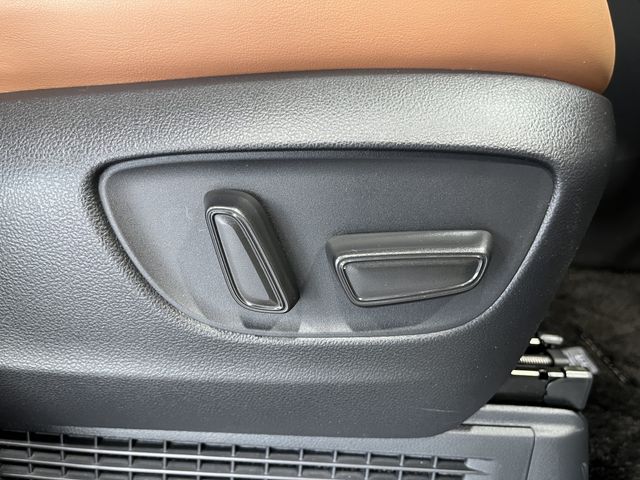 TOYOTA VELLFIRE  HYBRID 4WD 2023 Image 31