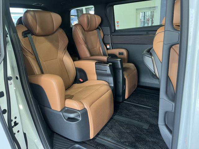 TOYOTA VELLFIRE  HYBRID 4WD 2023 Image 31