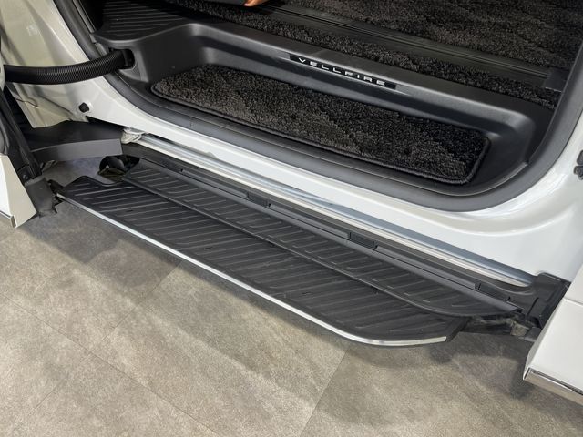TOYOTA VELLFIRE  HYBRID 4WD 2023 Image 31