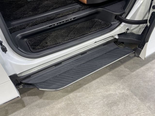 TOYOTA VELLFIRE  HYBRID 4WD 2023 Image 31
