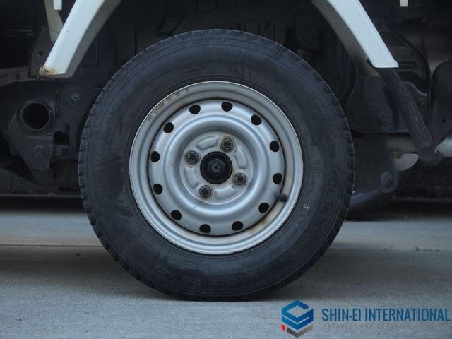 SUBARU SAMBAR TRUCK 4WD 2000 Image 31