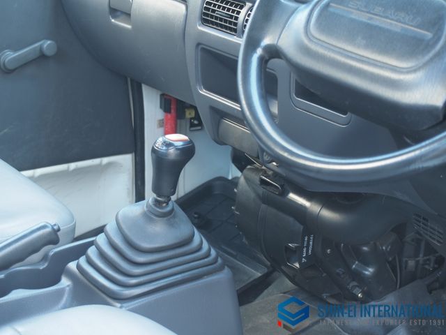 SUBARU SAMBAR TRUCK 4WD 2000 Image 31