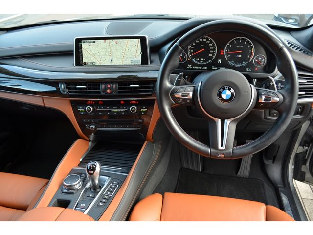 BMW X5 M 2015 Image 31