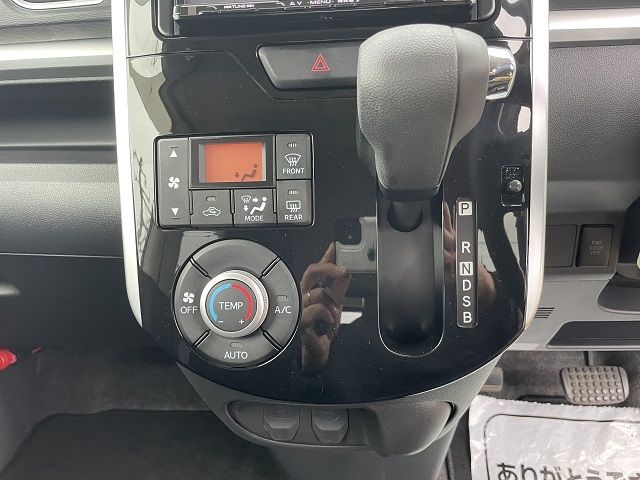 DAIHATSU TANTO CUSTOM 2016 Image 31