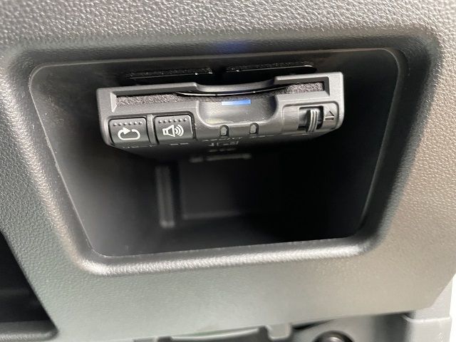 DAIHATSU TANTO CUSTOM 2016 Image 31